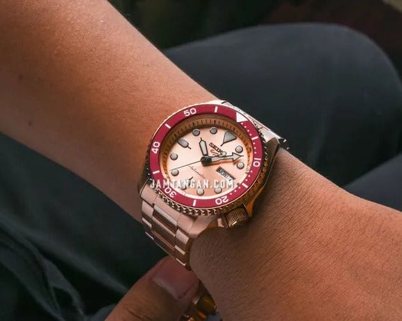 Seiko 5 Sports 55th Anniversary Limited Edition Rose Gold Dial Rose Gold Steel Strap Watch for Men - SRPK08K1 - Image 3